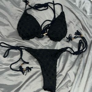 Black thong bikini